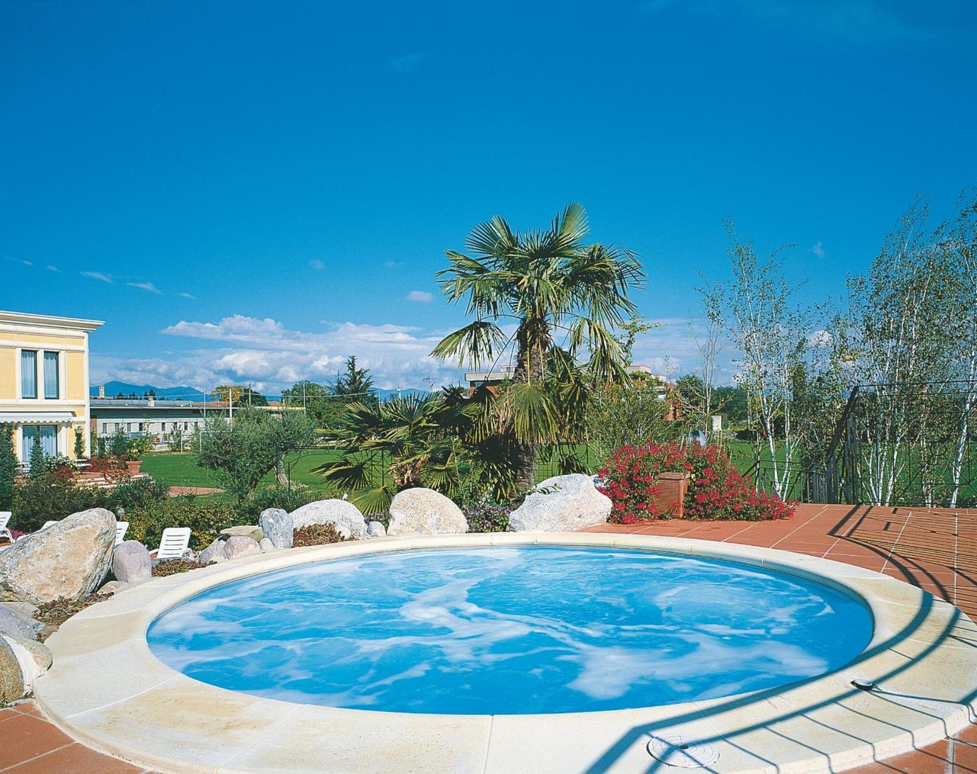 Hotel Touring Coccaglio Exterior foto